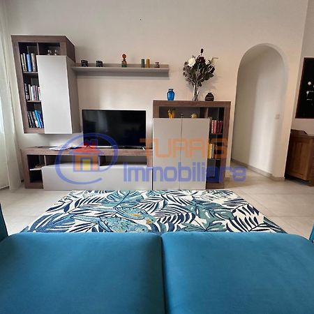 Amsicora 93 Apartment Порто Торес Екстериор снимка